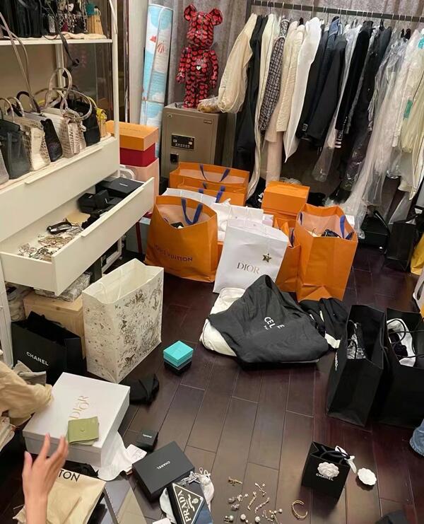 德阳回收顶奢鞋服